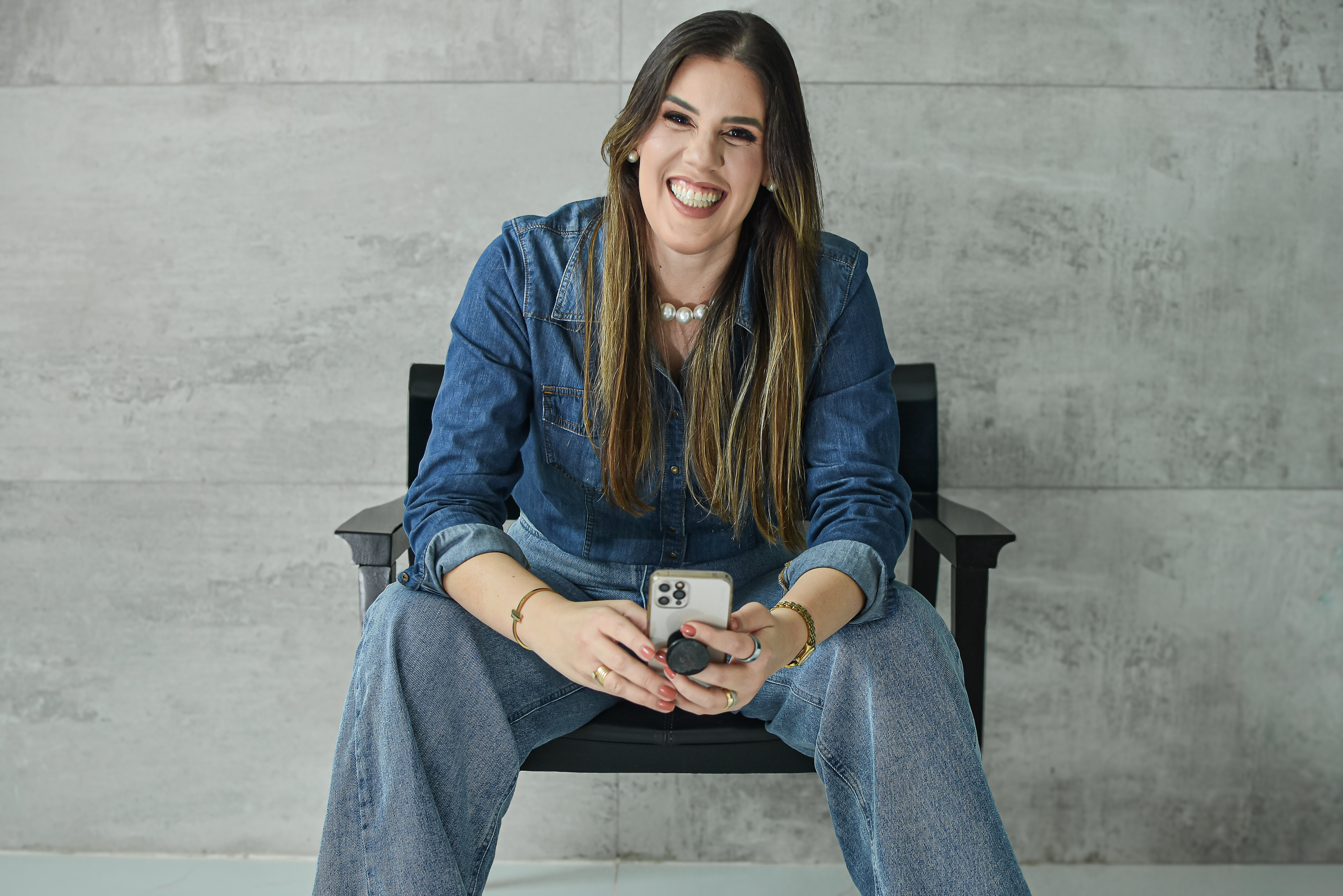 Dra. Grazielle Carvalho — Ginecologista Integrativa em Serrinha-BA